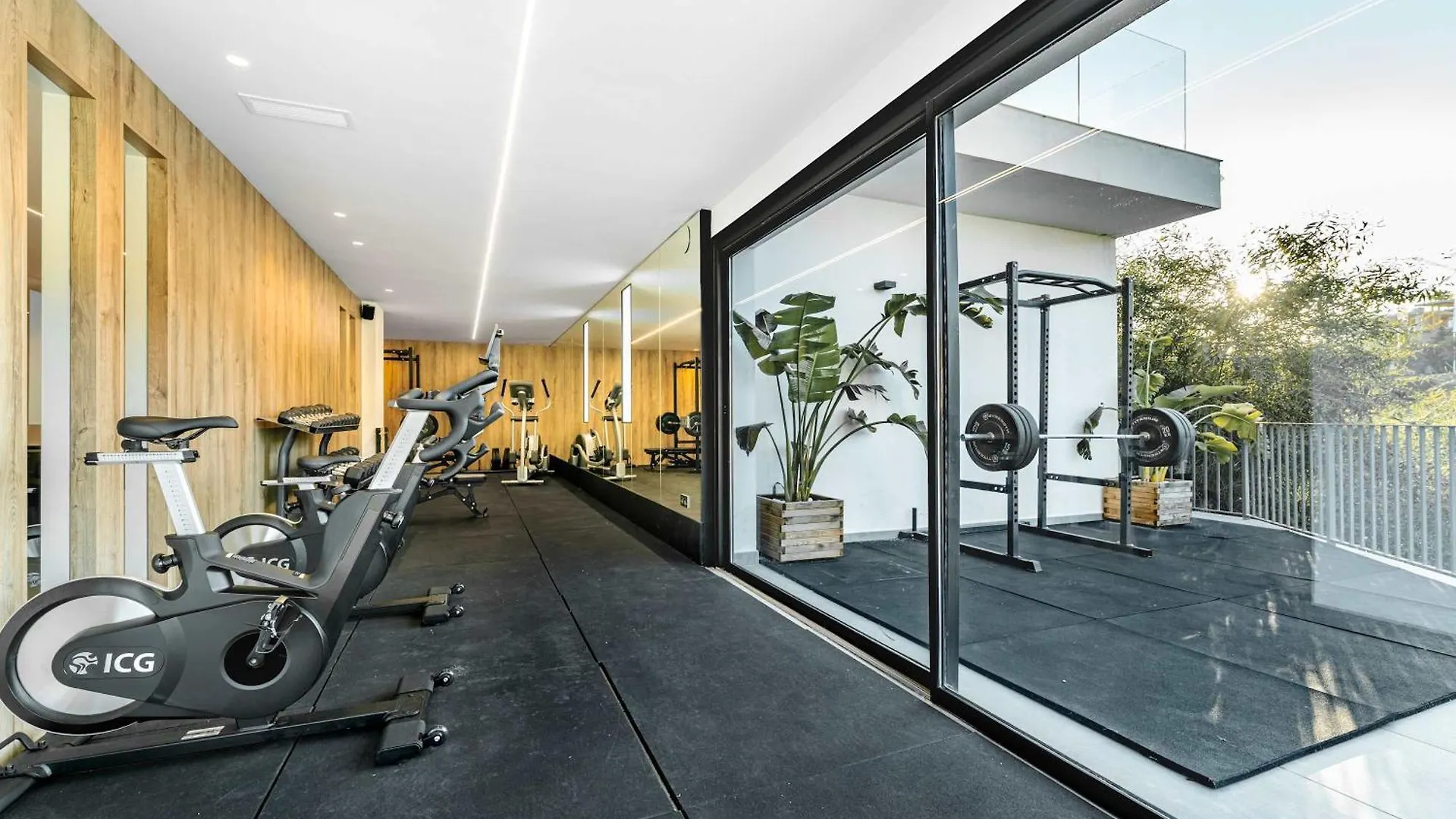 Villa Paraiso W Parking Gym Pool Lounge Cinema Estepona